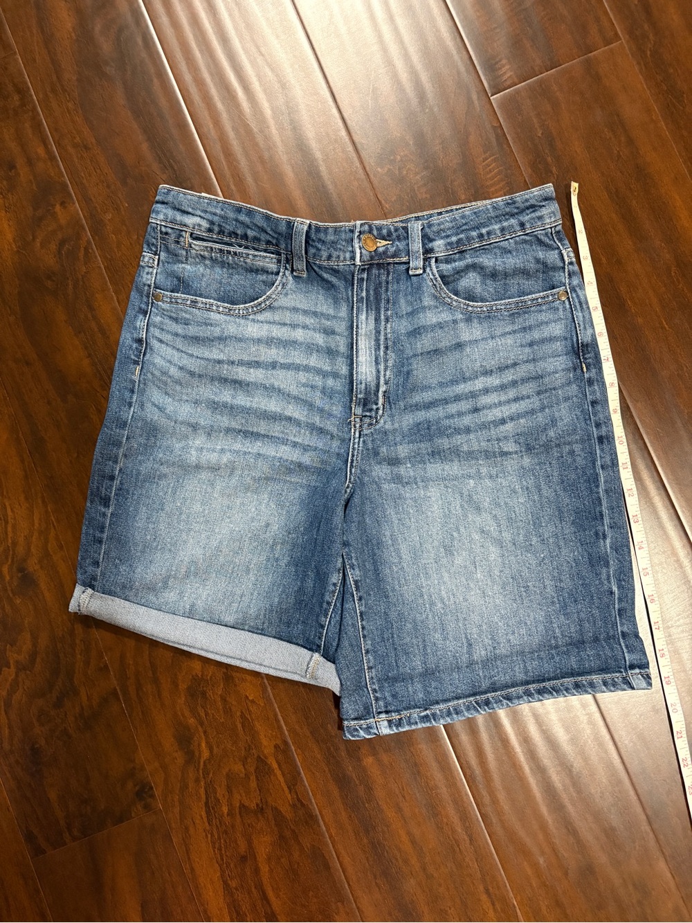 Wrangler women’s high-rise denim shorts